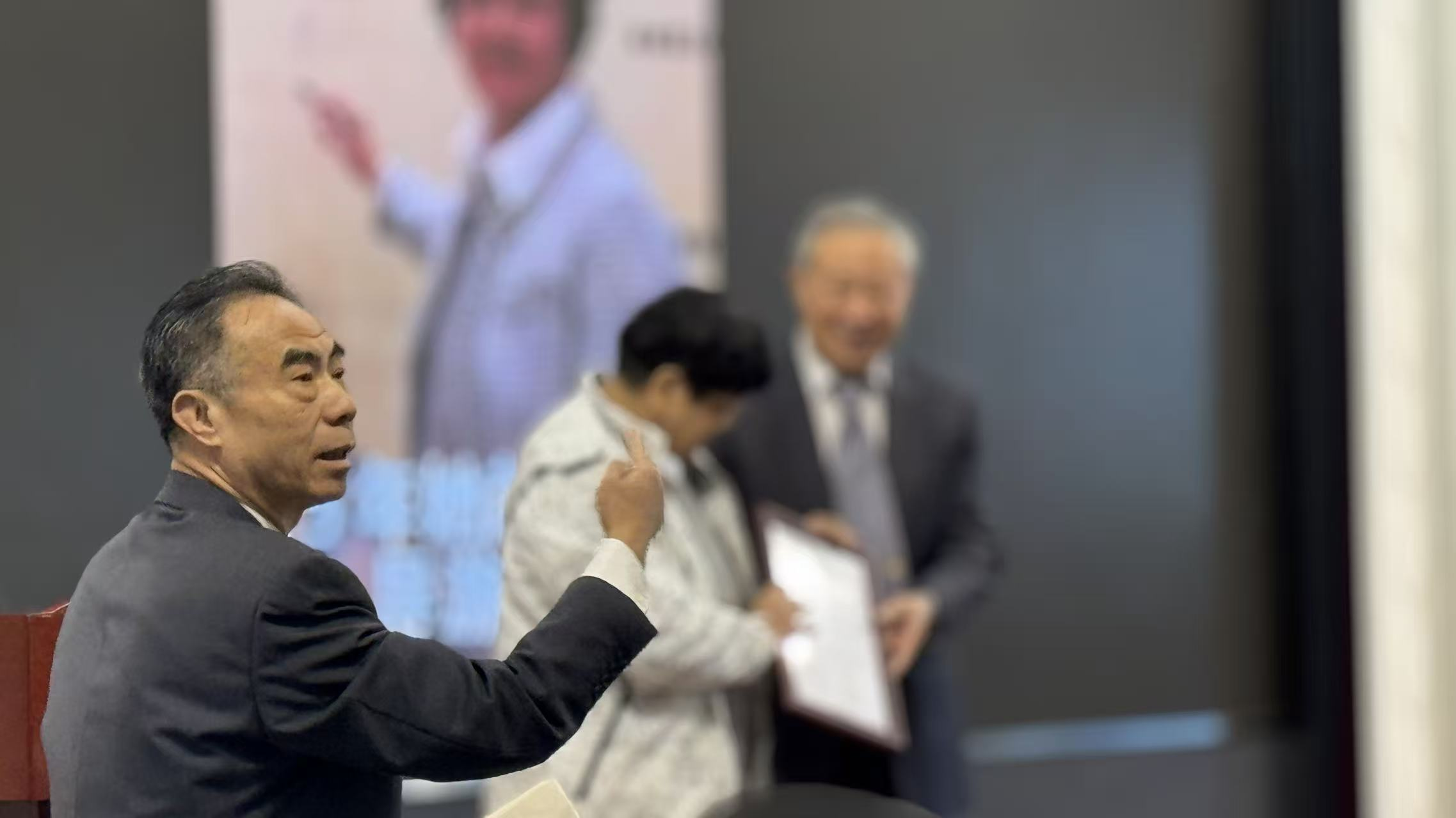 807ddebb8d23caa1caa9325ec3a01f79.png 807ddebb8d23caa1caa9325ec3a01f79.png